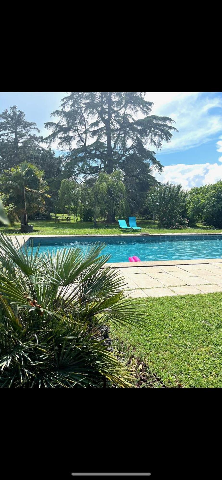 Cocooning Avec Piscine Holiday home *